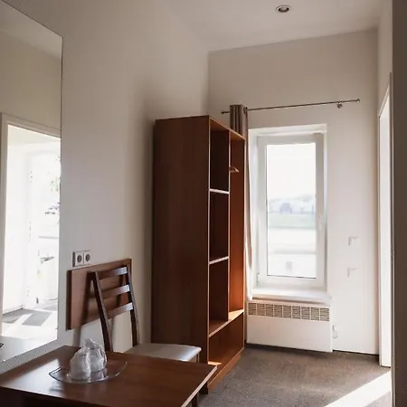 موتيل Motelis Gariunai